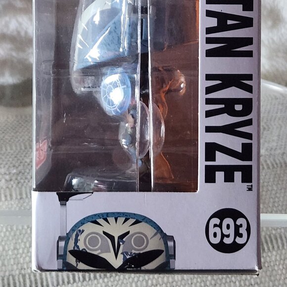 Funko Pop! Star Wars The Mandalorian Bo-Katan Kryze with Shield #693 - Picture 8 of 10